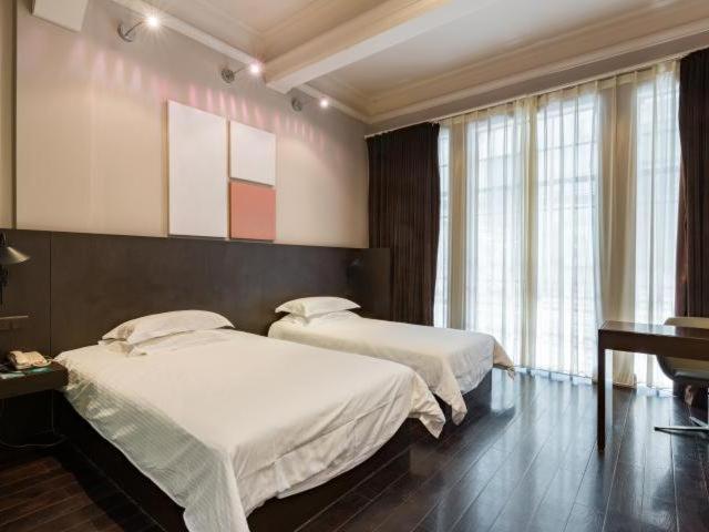 Jinjiang Inn Nanjing Road Pedestrian Streeteast Asia Hotel Shanghai Exterior foto